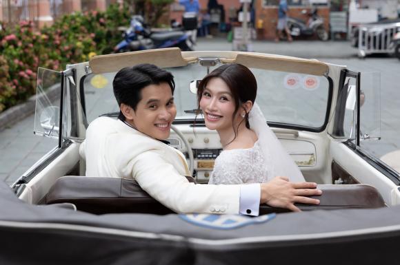 le-cuoi-nha-tho-cua-a-hau-quynh-chau-co-dau-chu-re-gay-bao-vi-visual-dep-nhu-tranh-10-ngoisaovn-w2000-h1330 0 Á hậu Quỳnh Châu, Chế Nguyễn Quỳnh Châu, sao Việt