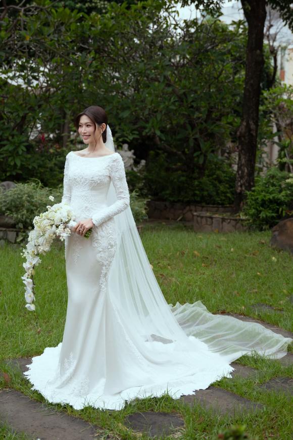 sao việt ngày 26/10/2025 0 Sao Việt 26/10, tin sao việt mới nhất
