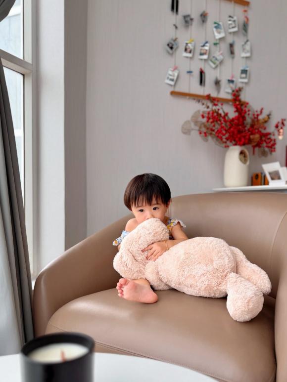 Sao Việt 25/10 18 Sao Việt 25/10, tin sao việt mới nhất