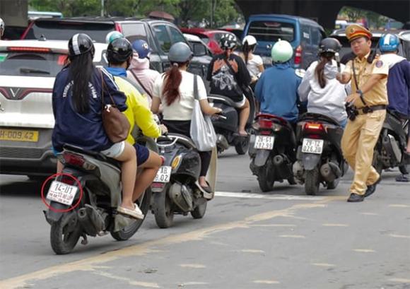 che-bien-so-de-ne-camera-ai-tai-xe-lieu-co-thoat-phat-nguoi (1).jpg 0 Che biển số né camera AI, phạt nguội, vi phạm giao thông