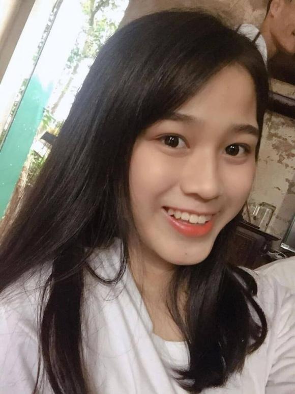 Hậu làm dâu hào môn, Hoa hậu Đỗ Thị Hà gây sốt với loạt ảnh thời bé, xinh xắn cỡ này bảo sao ai cũng mê!  (9).jpg 2 đỗ thị hà, sao việt
