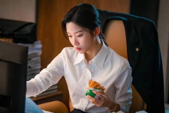 thứ 2 0 EQ thấp, thứ hai, làm gì vào thứ 2