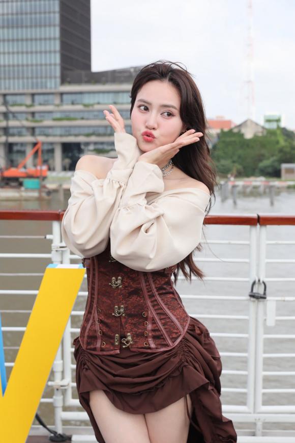 Sao Việt 27/10 15 Sao Việt 27/10, tin sao việt mới nhất