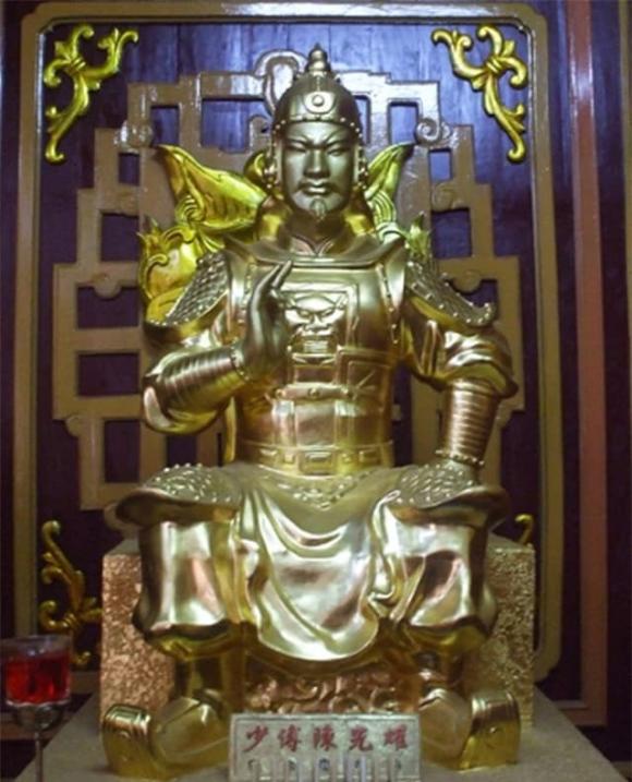 Gia đình đặc biệt nhất Việt Nam: Có vợ và chồng đều là danh Tướng nổi tiếng, trụ cột đất nước một thời 5 Gia đình đặc biệt nhất Việt Nam, vợ chồng Trần Quang Diệu - Bùi Thị Xuân