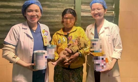 Bé 5 ngày tuổi thủng dạ dày vì mẹ cho ăn cơm 0 Bé 5 ngày tuổi bị thủng dạ dày, kiến thức