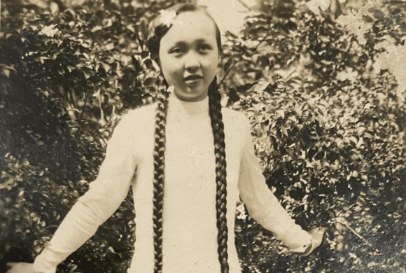 Gia đình hiếm hoi của Việt Nam có 3 mẹ con là NSND: Người nhận danh hiệu khi mới 26 tuổi; Người sở hữu loạt Huân chương cao quý 5 Gia đình hiếm hoi của Việt Nam, gia đình NSND đặng thái sơn