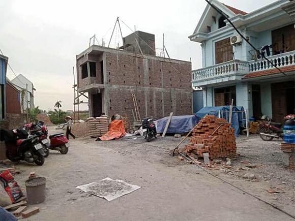 xây nhà trên đất người khác, xây nhầm nhà trên đất hàng xóm, Đỗ Văn Hữu