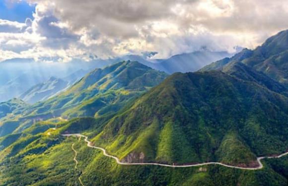 Cung đèo dài nhất Việt Nam,  hầm đường bộ 3.300 tỷ xuyên qua núi