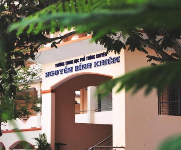 Trường nhiều năm có thí sinh vào Chung kết Olympia 6 trường có nhiều thí sinh vào Chung kết Olympia, Đường lên đỉnh Olympia