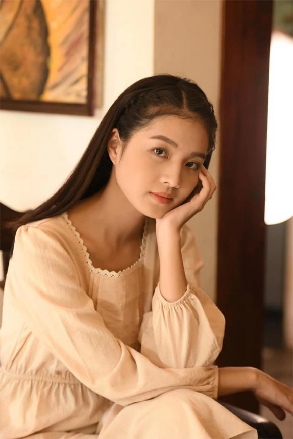 diễn viên Bích Ngọc, Lưu Diệc Phi, Lý Thấm, sao Việt