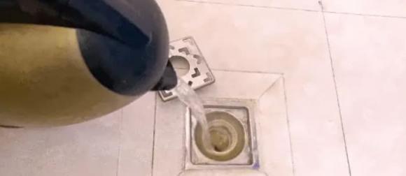 vệ sinh, khử mùi