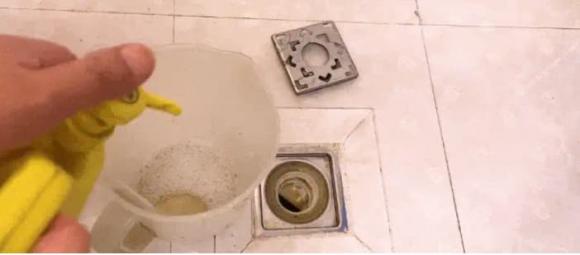 vệ sinh, khử mùi