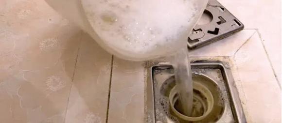 vệ sinh, khử mùi