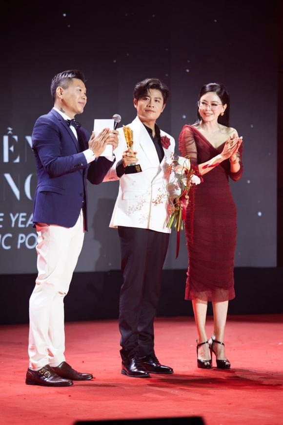 Sao Việt 1/11, tin sao việt mới nhất