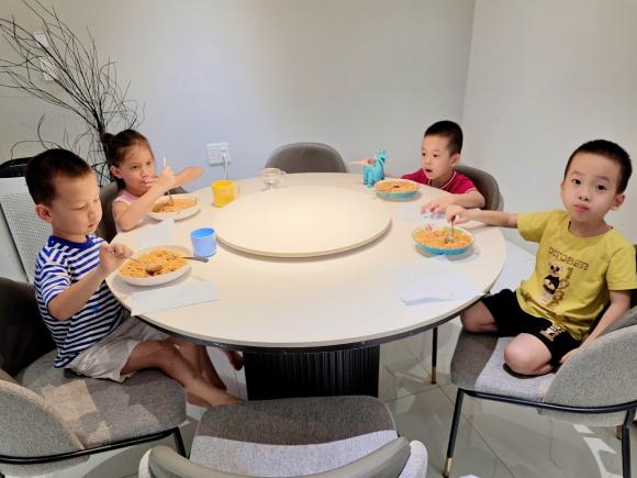 Sao Việt 1/11, tin sao việt mới nhất