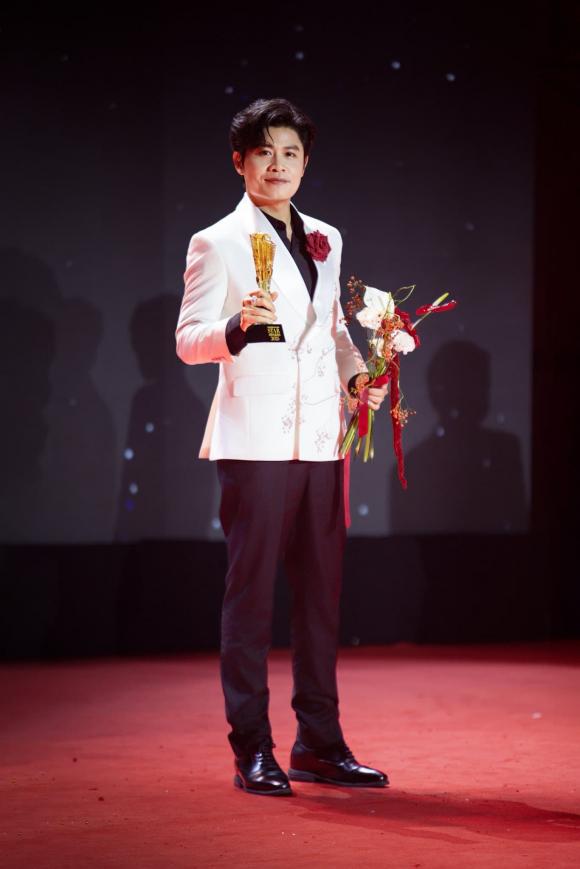 Sao Việt 1/11, tin sao việt mới nhất