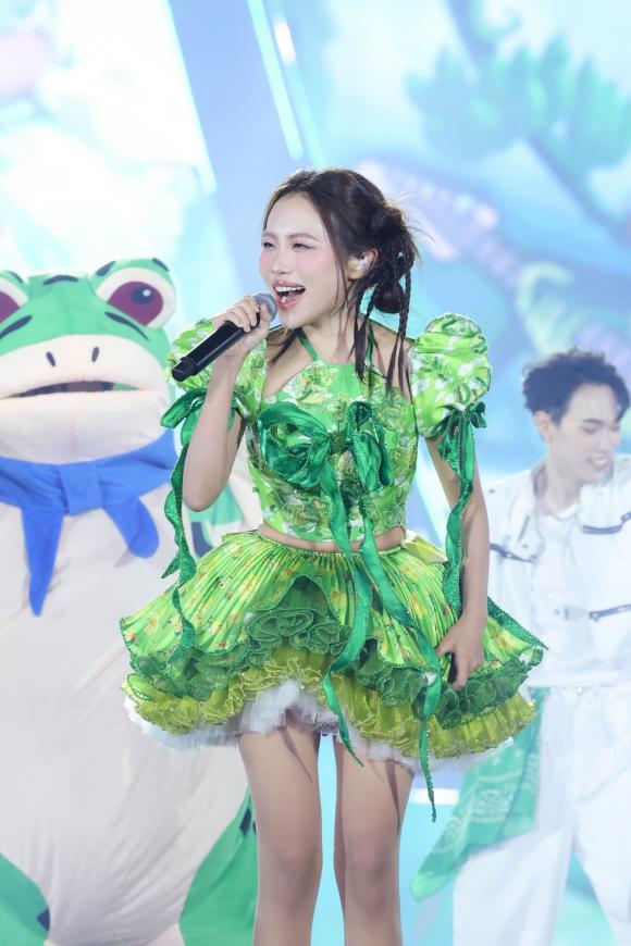 Sao Việt 31/10 12 Sao Việt 31/10, tin sao việt mới nhất