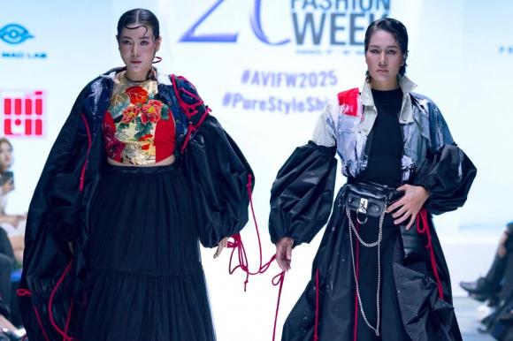 thoi-trang2-ngoisaovn-w1200-h800 1 Diễn viên Thanh Hương, Tuần lễ Thời trang Quốc tế Việt Nam 2025