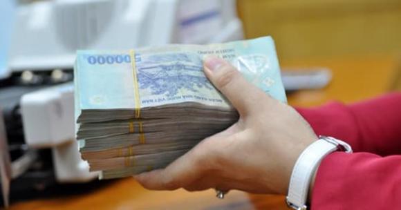 Thu nhập miễn thuḗ, thuḗ thu nhập cá nhȃn, 