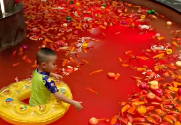 01-tam-lau-905677.jpg 0 tắm lẩu, trào lưu, hot trend