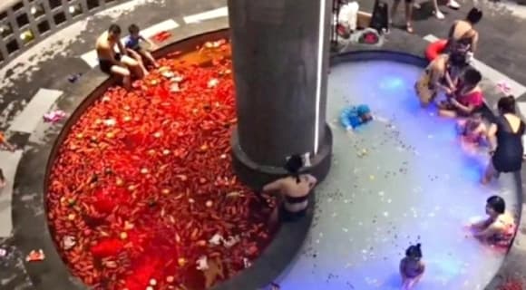 01-tam-lau-905677.jpg 1 tắm lẩu, trào lưu, hot trend