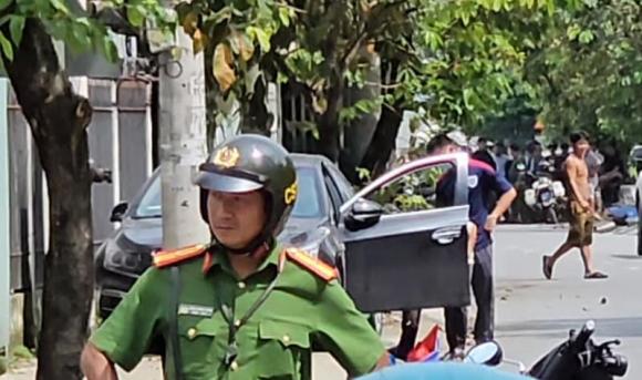  thi thể phân hủy ở cốp ô tô đậu ven đường