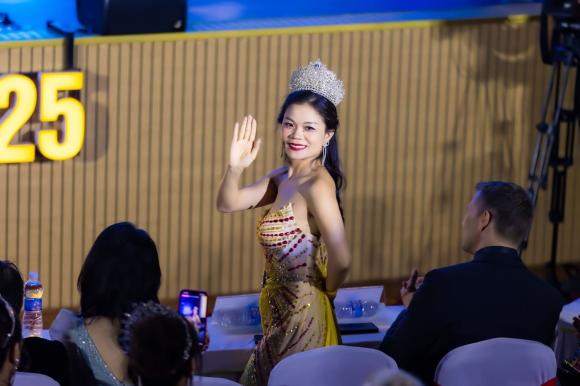 Hoa hậu quốc tế Tân Lê, Tân Lê