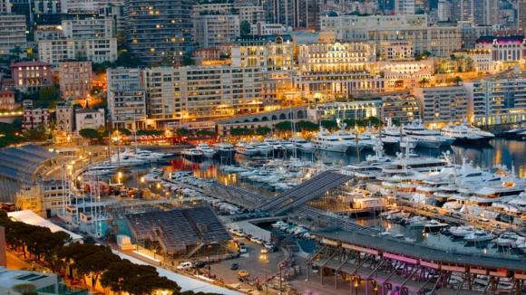 Quốc gia nhỏ bằng nửa Hồ Tây, quốc gia có GDP đầu người cao nhất thế giới