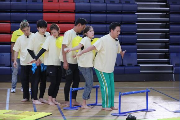 Sao Việt 2/11, tin sao việt mới nhất