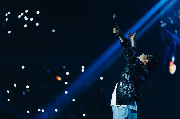 Sao Việt 2/11, tin sao việt mới nhất