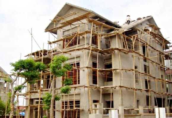 Mượn đất, Xây nhà trên đất đã mượn, bồi thường