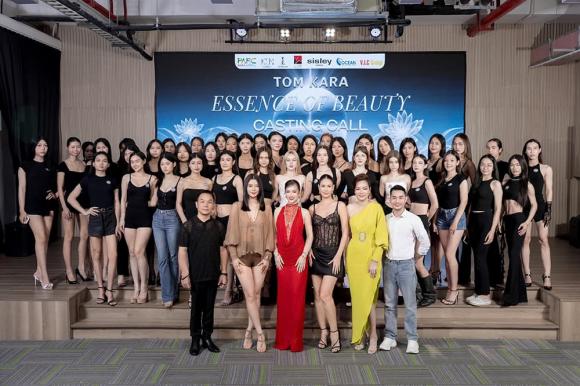 j8-ngoisaovn-w1000-h666 0 Tom Kara, Essence of Beauty, Nhà thiết kế Tom Kara