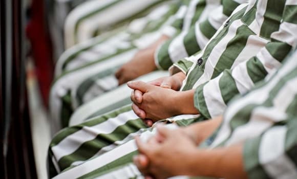 tử hình, tù chung thân