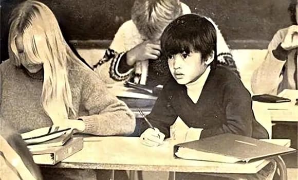 03-cau-be-thien-tai-co-iq-cao-hon-albert-einstein-1.jpg 2 Albert Einstein, IQ cao, thiên tài, Đào Triết Hiên, cậu bé có IQ cao hơn Albert Einstein, Trí tuệ Nhân tạo, AI