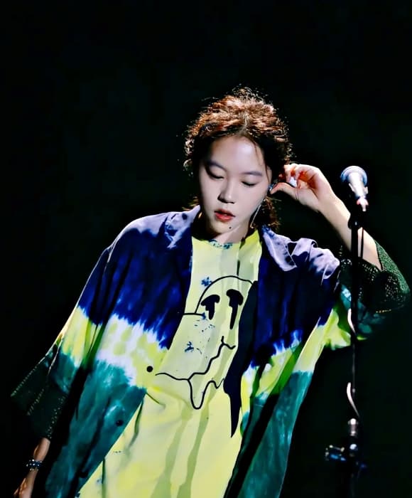 03-con-gai-vuong-phi-1.jpg 3 con gái Vương Phi, Đậu Tĩnh Đồng, đạo diễn Lý Mạnh Kiều, sao Hong Kong