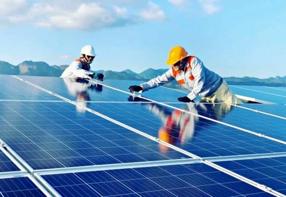 03-nganh-nghe-du-bao-luong-cao-1.jpg 3 ngành nghề, nghề lương cao, ngành thiếu nhân lực