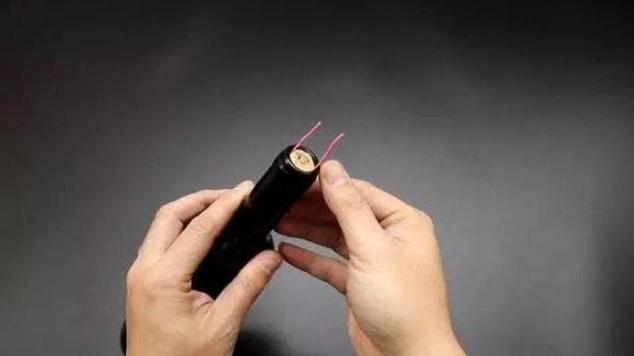 dinh-vit-1.jpg 4 mở nắp rượu vang, mẹo hay