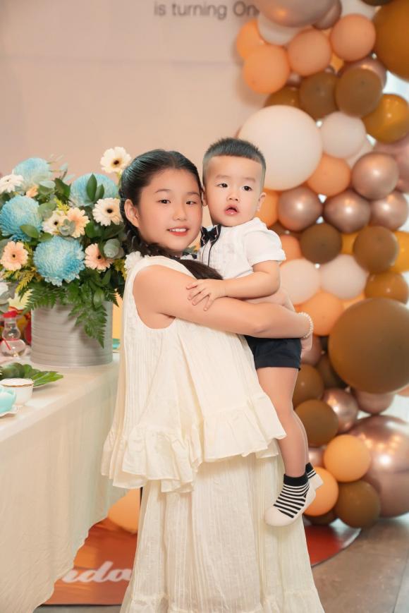 -thai-do-doi-voi-con-chung-con-rieng-cua-dien-vien-quang-minh-7-ngoisaovn-w1366-h2048 0 Quang Minh, sao Việt