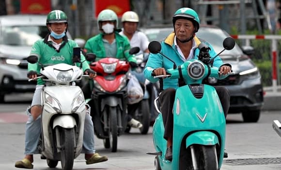 02-hoan-cai-xe-xang-thanh-xe-dien-1.jpg 1 xe điện, xe xăng