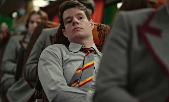 03-co-may-hoc-tap-2.jpg 0 Sex Education, cách nuôi dạy con, giáo dục giới tính, cỗ máy học tập