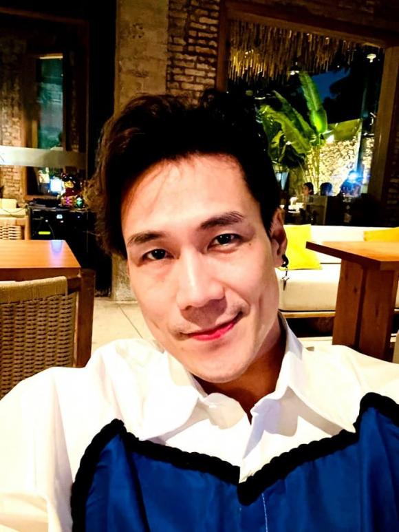 dung-ngay-sinh-nhat-khanh-phuong-vo-dai-gia-bi-truy-to-vi-lua-dao-2-ngoisaovn-w720-h960 1 ca sĩ Khánh Phương, sao Việt