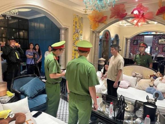 Đoàn Di Băng, Nguyễn Quốc Việt, sao Việt