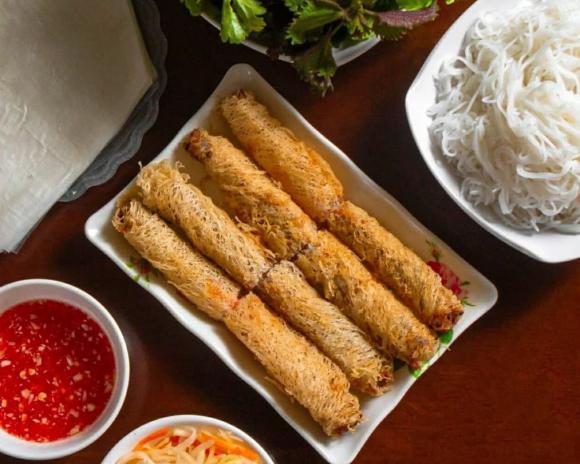 chủ bánh tôm 1 chê khách, chủ quán bánh tôm chê khách, kiến thức