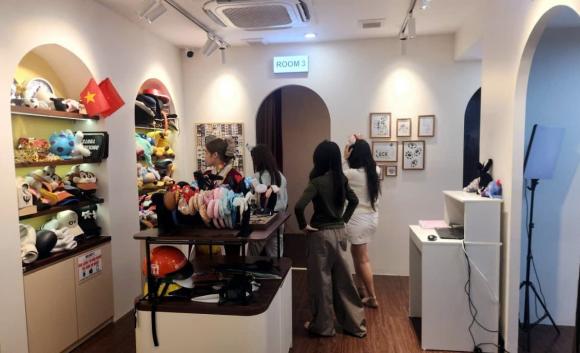 lộ ảnh 1 nữ sinh, lộ clip nhạy cảm, lộ clip khi thay đồ