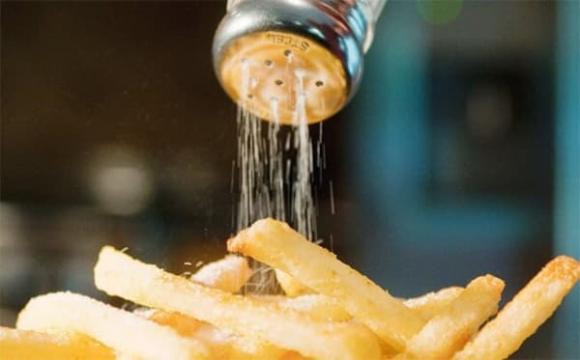 nghe-si-tan-beo-bi-suy-than-giai-doan-5-4-mon-an-khoai-khau-cua-nguoi-viet-chinh-la-nguyen-nhan (1).jpg 0 Nghệ sĩ Tấn Beo, suy thận, thói quen gây suy thận, món ăn có hại cho thận