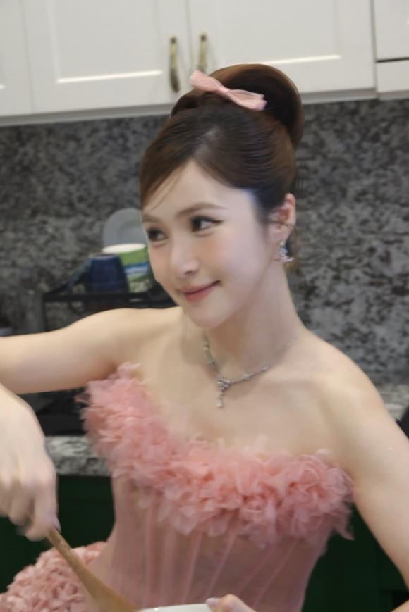 sao việt ngày 7/11/2025 3 Sao Việt 7/11, tin sao việt mới nhất