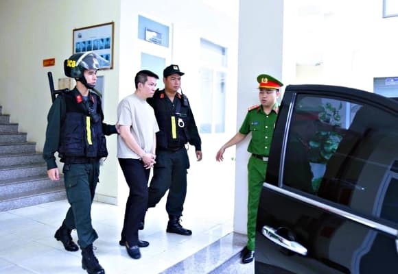 05-biet-thu-o-tam-cua-doan=di-bang-3.jpg 7 Đoàn Di Băng, Chồng Đoàn Di Băng bị bắt, Nguyễn Quốc Vũ, biệt thự của Đoàn Di Băng