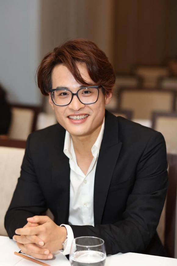 trụ sở của sao 6 Sơn Tùng - MTP, Hà Anh Tuấn, Hiếu Thứ Hai