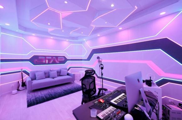 trụ sở của sao 7 Sơn Tùng - MTP, Hà Anh Tuấn, Hiếu Thứ Hai