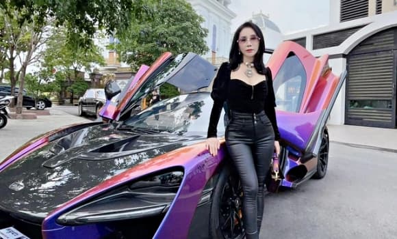 00-sieu-xe-mailisa-1.jpg 0 Mailisa, Hoàng Kim Khánh, bộ sưu tập siêu xe của Mailisa, Thẩm mỹ viện Mailisa